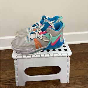 Nike Kids Basketball Sneakers. Size 6Y.